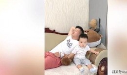 萌娃吃瓜搞笑制作视频,萌态百出笑翻众人