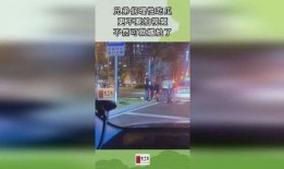 俄罗斯兄弟吃瓜视频播放,吃瓜视频背后的温馨瞬间