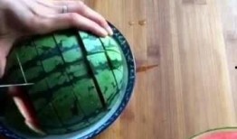 玉菇瓜怎么切方便吃视频