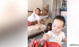 萌娃吃瓜搞笑制作视频,萌态百出笑翻众人