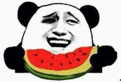 吃瓜群众偷笑的视频,吃瓜群众捕捉到的欢乐瞬间